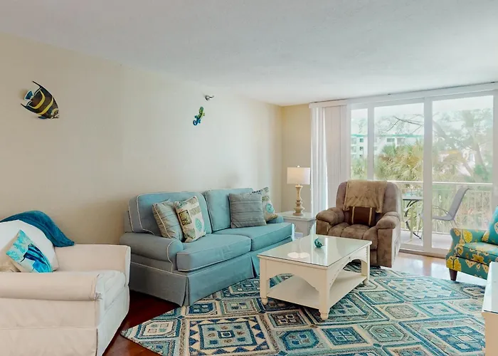 Dolphin Reef 203 *